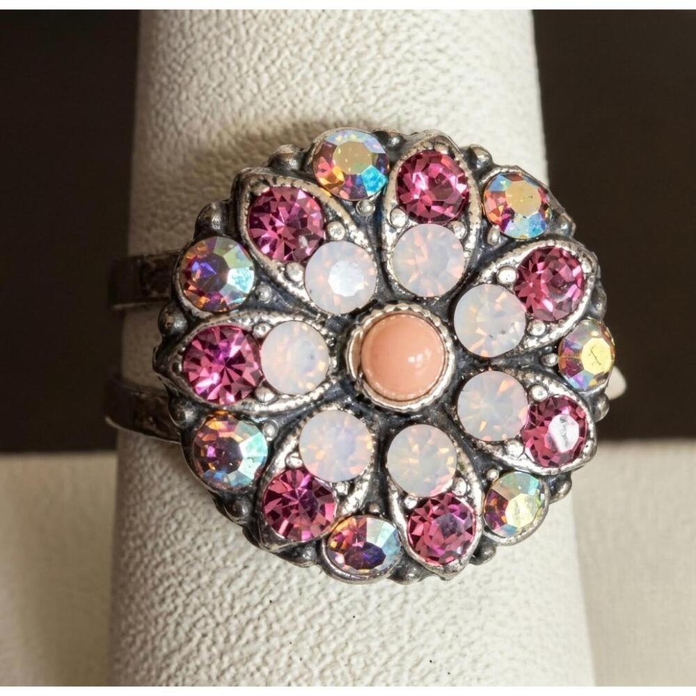 NEW MARIANA women's crystal flower ring in pink